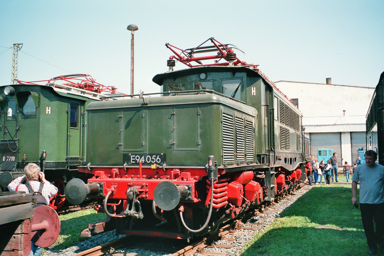 E94 056 in Dresden, 199x